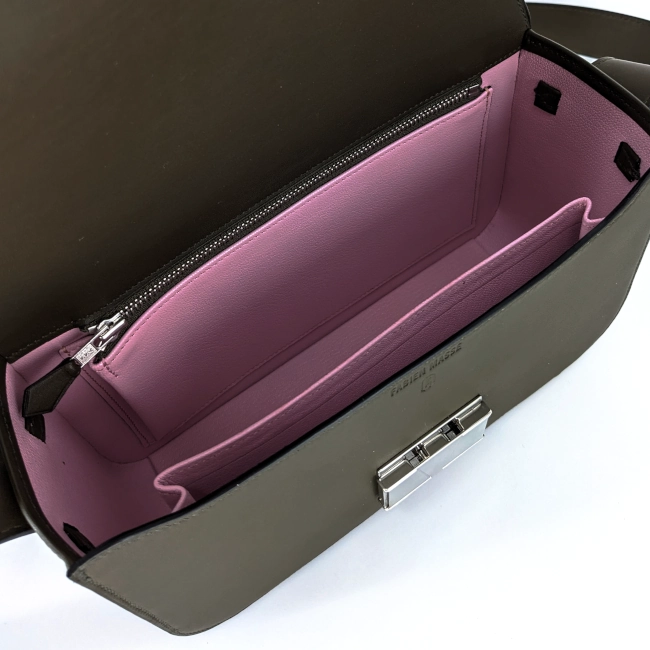 le correspondance téléphone : pochette téléphone haut de gamme personnalisable profil bleu saphir, Maroquinerie de luxe à Quimper